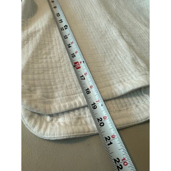 Madewell Women’s Size XS White Quilted Waffle Pattern high low top back zip - Picture 6 of 9